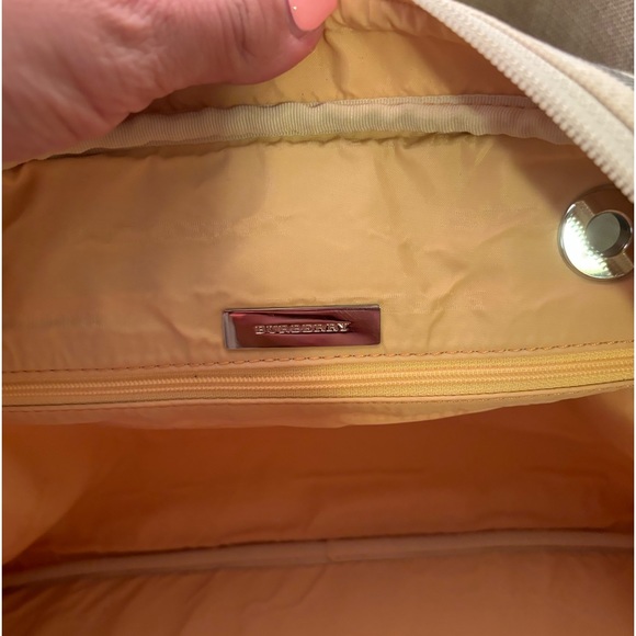 BURBERRY BOWLER BAG (authentic) - Picture 12 of 15